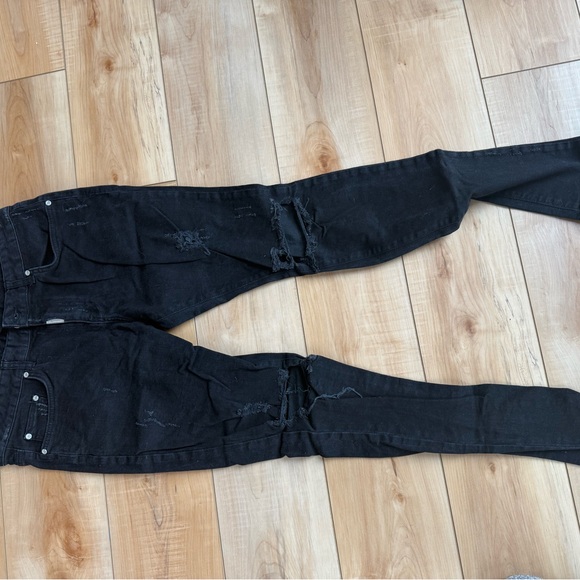Other - Black Distressed Jeans
